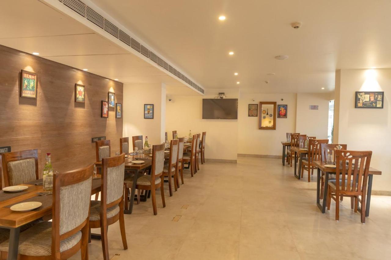Hotel Citrus Prime Candolm, Goa Кандолим Экстерьер фото